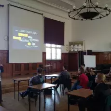 V LO w Gdańsku, wykład prof. UG dr hab. Danuty Lewandowskiej - pt. "Jak mózg steruje naszym zachowaniem"