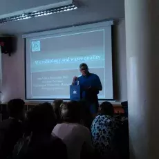 VI LO w Gdyni, wykład dr Luis Rios Hernandez - "Microbiology and water quality"  