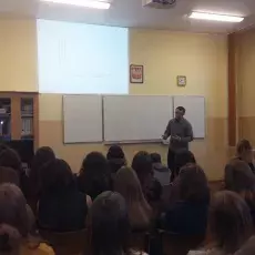 V LO w Gańsku, wykład dr Wojciecha Glaca - "Mózg przestępcy"