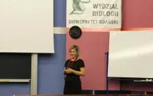 dr Marta Kolanowska z Katedry Taksonomii Roślin i Ochrony Przyrody