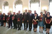 Uroczystość wręczenia nominacji profesorskich w Pałacu Prezydenckim (fot. Grzegorz Jakubowski / KPRP) (14 / 21)