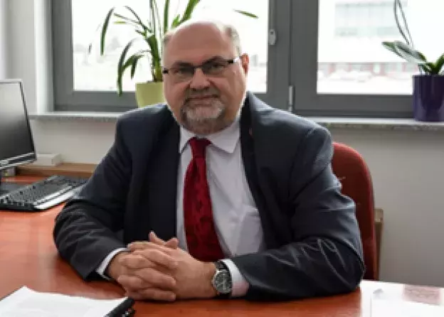 Prof. dr hab. Grzegorz Węgrzyn o kryzysie recenzji