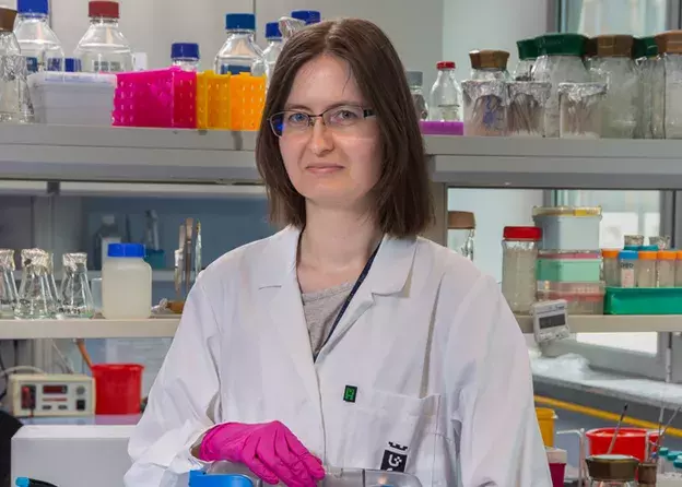 Dr Urszula Zarzecka z Katedry Biochemii Ogólnej i Medycznej laureatką europejskiego grantu „FEBS…