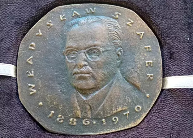 Prof. dr hab. Dariusz L. Szlachetko uhonorowany…