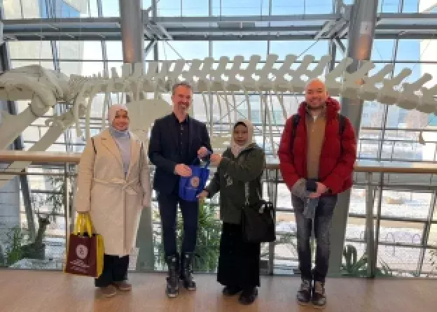 Współpraca z Uniwersytetem AIRLANGGA, Indonezja