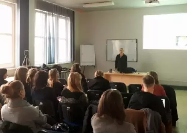 Prelekcja Olimpii Goździewicz na Uniwersytecie SWPS w Sopocie